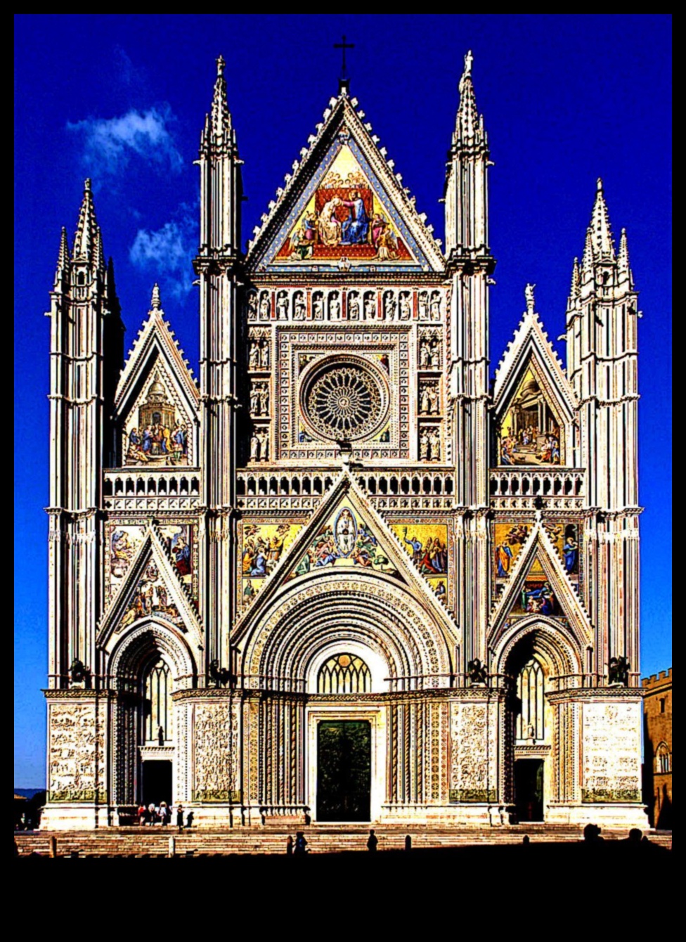 דברי הימים של הקפלה: ביטויים אמנותיים בקפלות הגותיות